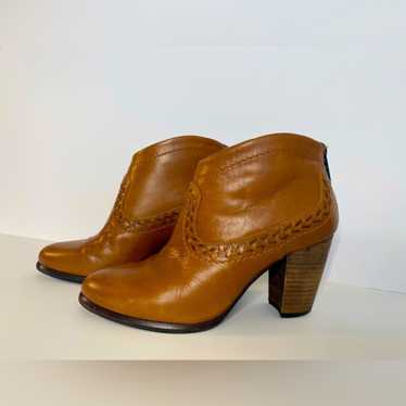 UGG brown Charlotee Western Cowgirl Booties Size … - image 1