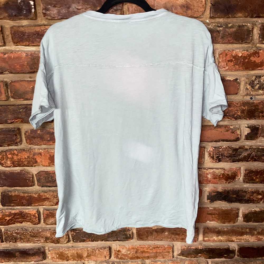 Gap Light Green Short Sleeve V-Neck T-Shirt Women… - image 4