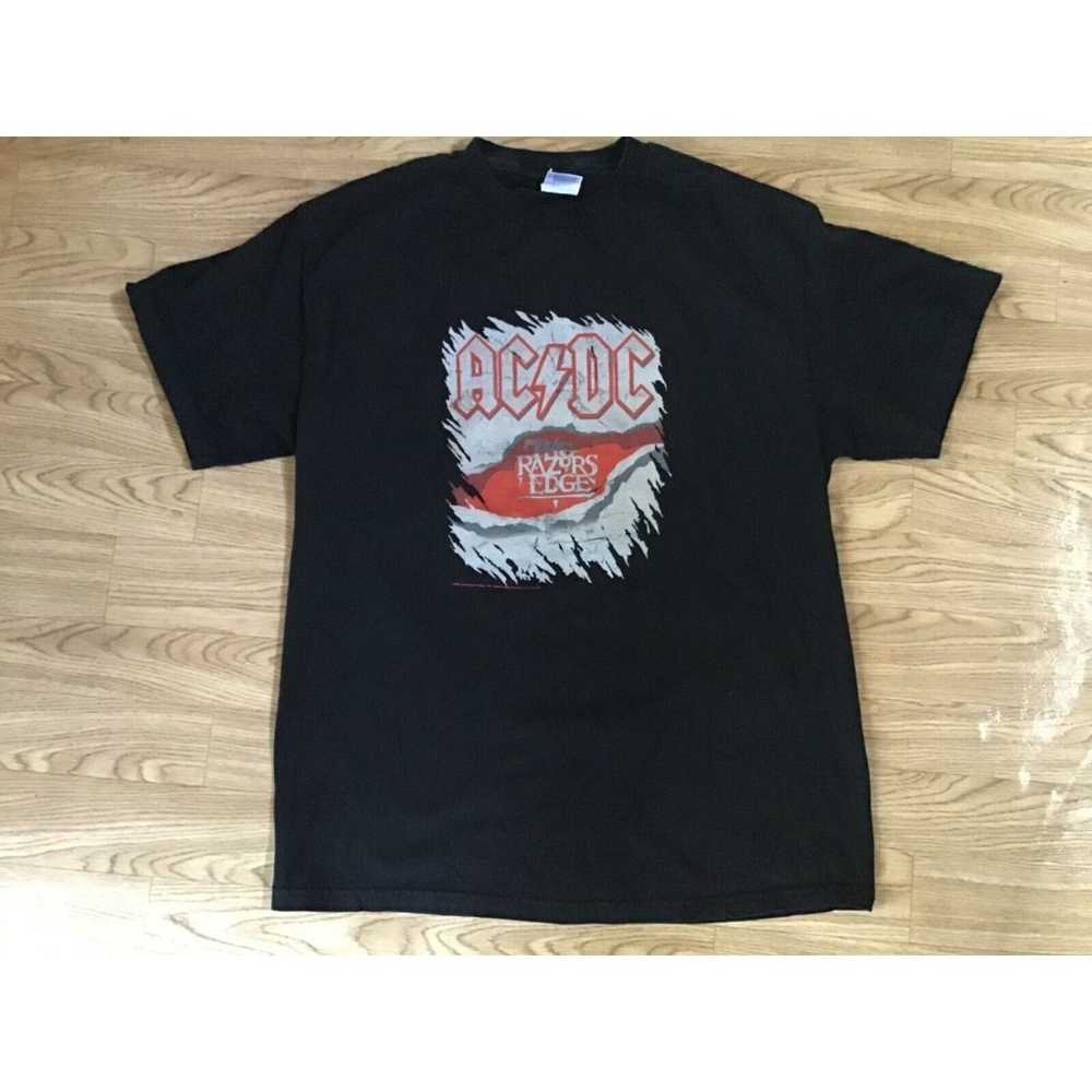 AC/DC Razors Edge 2004 T Shirt Size L Black Short… - image 1