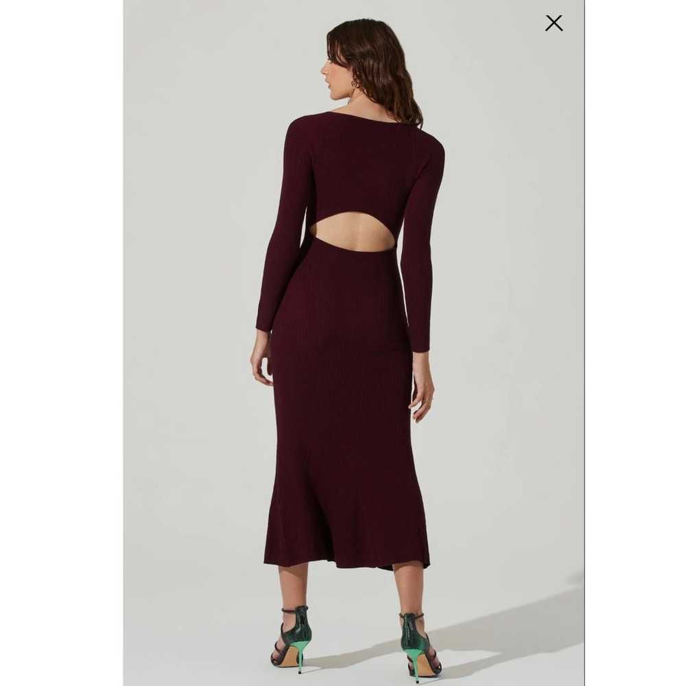 ASTR The Label Long Sleeve Cutout Midi Dress Size… - image 2