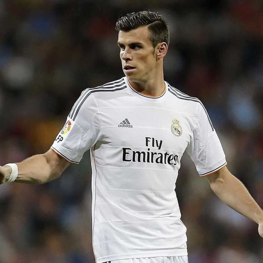 Adidas Real Madrid Bale 2013 14 home La Liga jers… - image 10