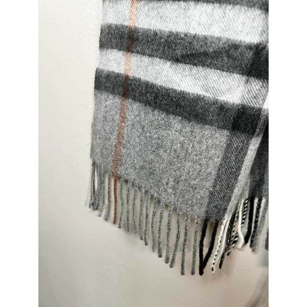 Burberry Cashmere scarf - image 9