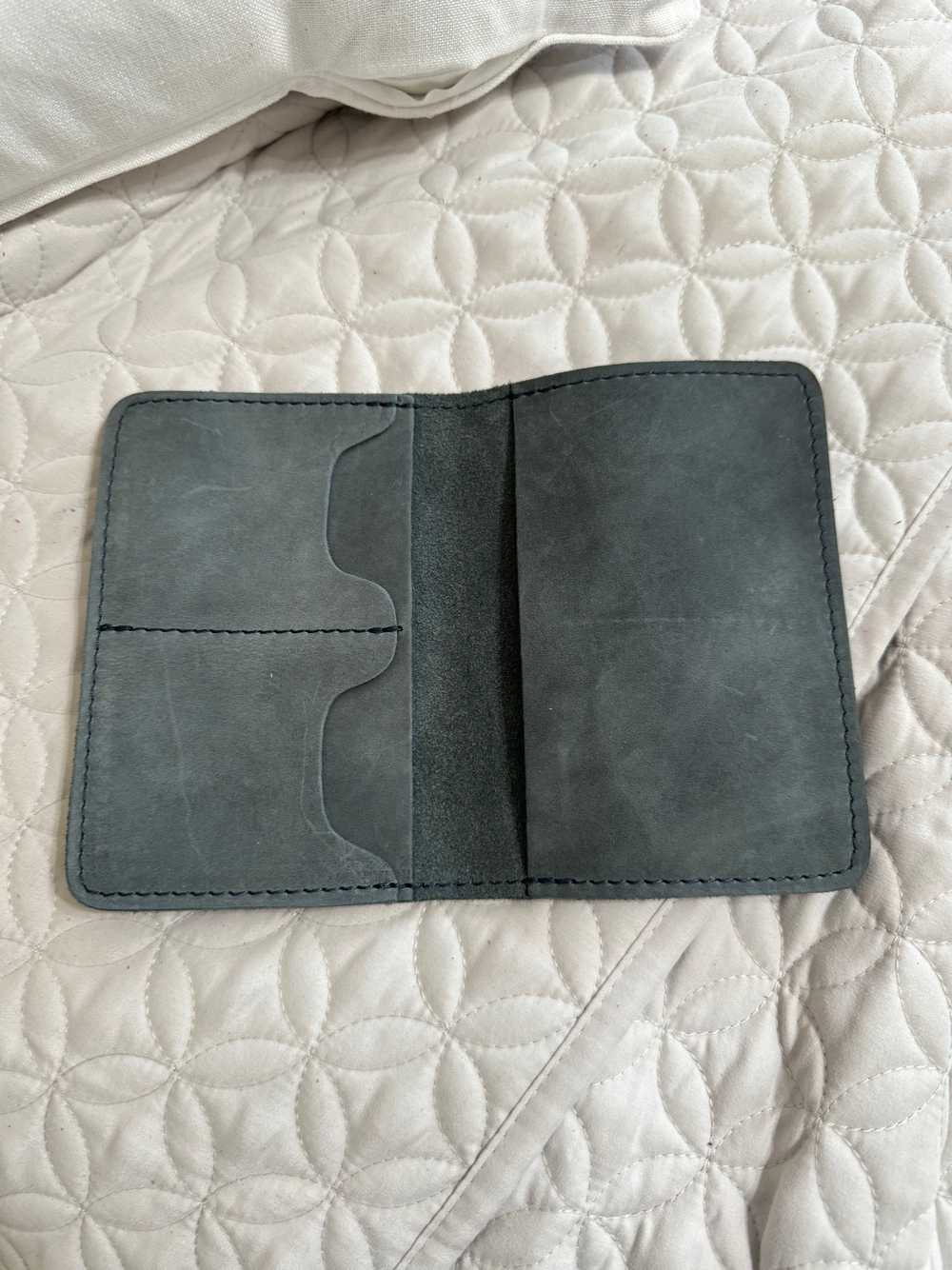 Portland Leather Storm Passport Holder + Keychain… - image 3