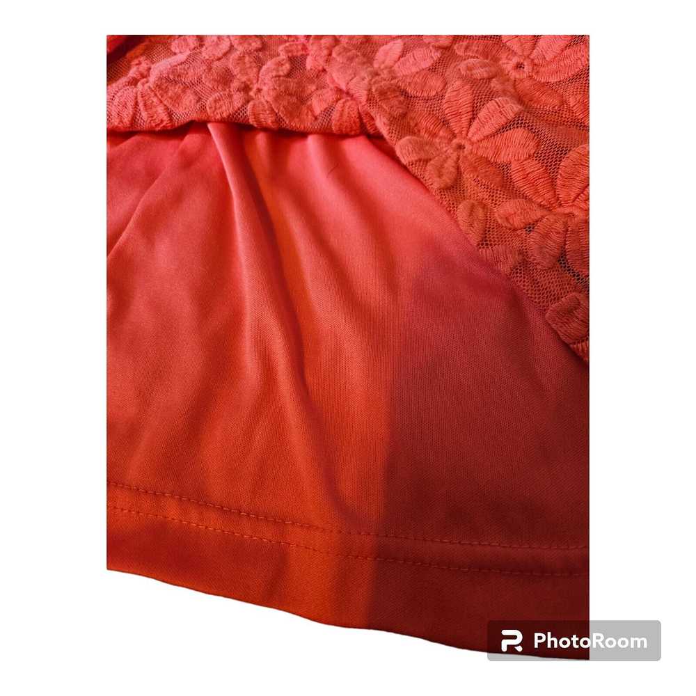 Adrianna Papell Size 8 Sleeveless Split Lace Cora… - image 3