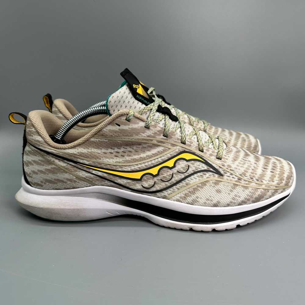 Saucony Kinvara 13 Mens 11.5 Running Shoes Beige … - image 1