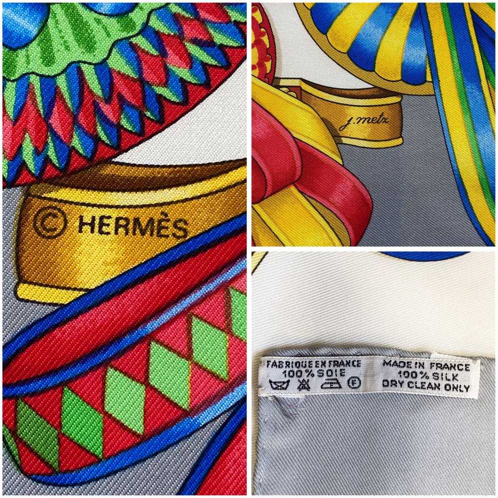"Authentic Hermes Silk Scarf Carre 90 Grey White … - image 10