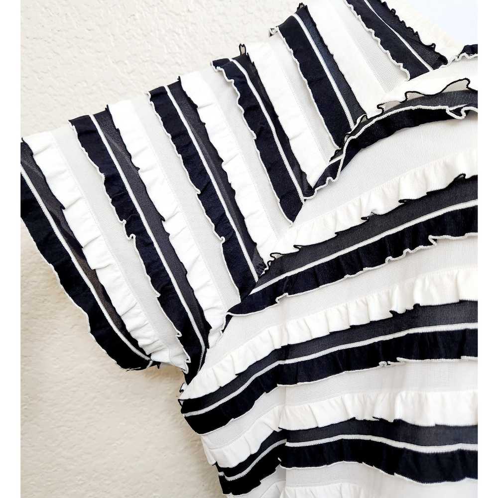 TanJay Black White Striped Ruffled Pleats Square … - image 3