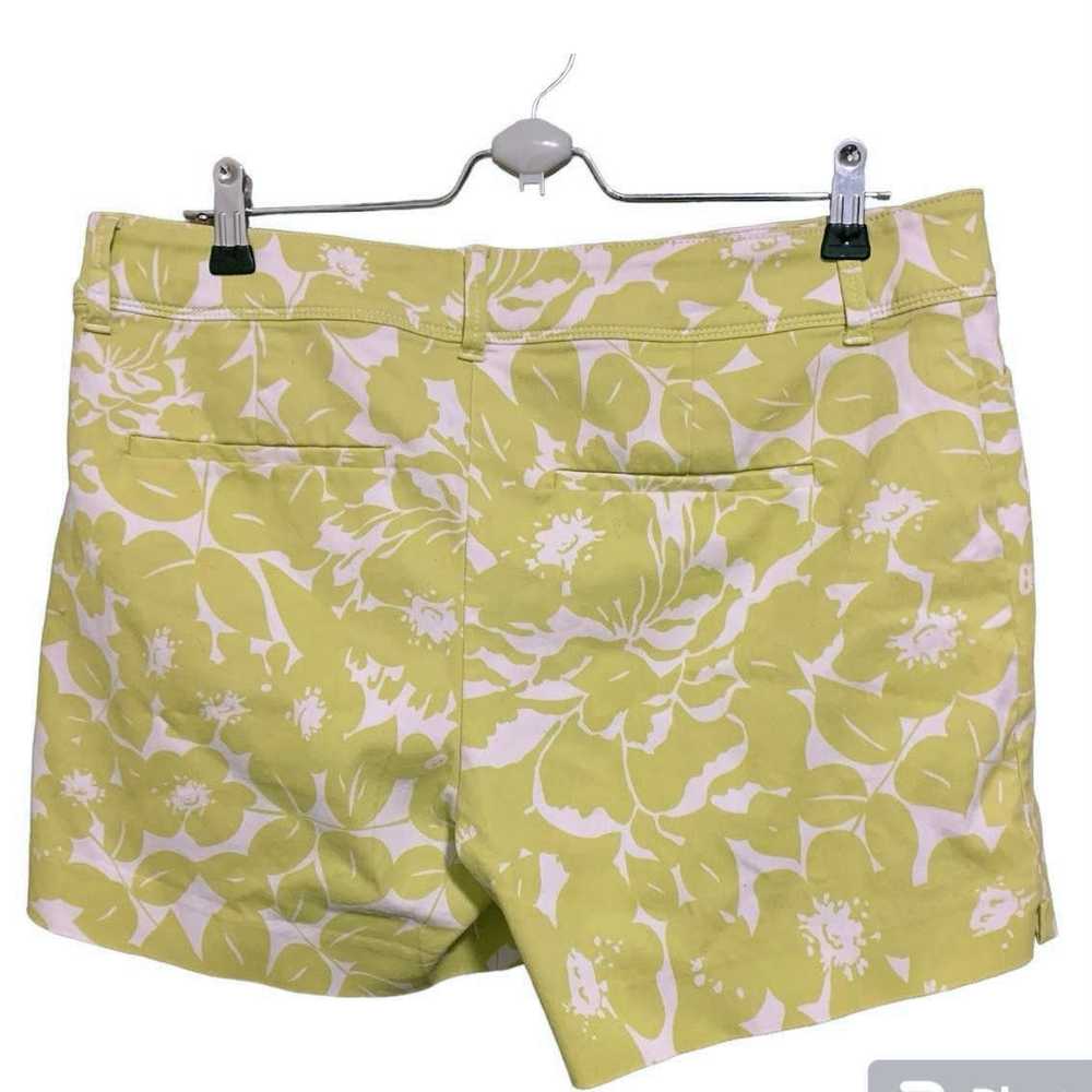 Other The Limited Women's Size 12 Shorts Lime Gre… - image 2