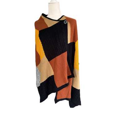 Hinge Knit Poncho Cape Color Block Gray Black Yell