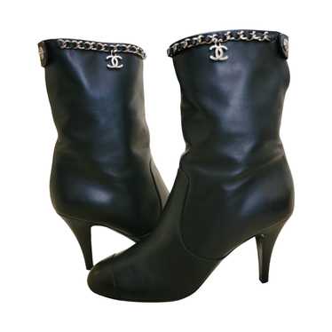 Chanel CC Logo Black Leather Ankle Chain Cap Toe … - image 1