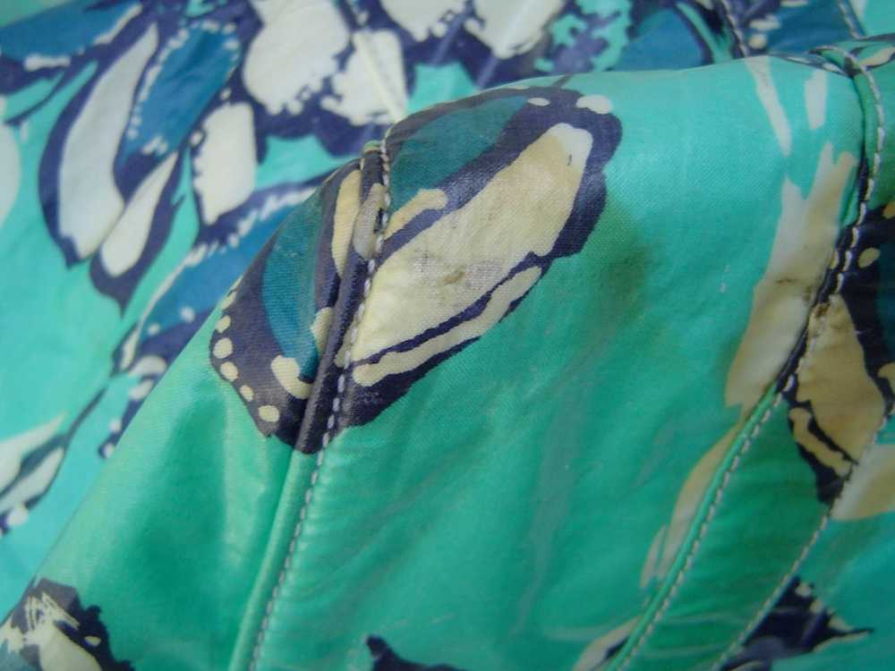 AUTHENTIC CHANEL XL GREEN AND BLUE COATED FLORAL … - image 8