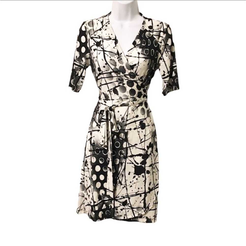 KOMAROV Classic Wrap Dress Women’s Size XS Geomet… - image 3