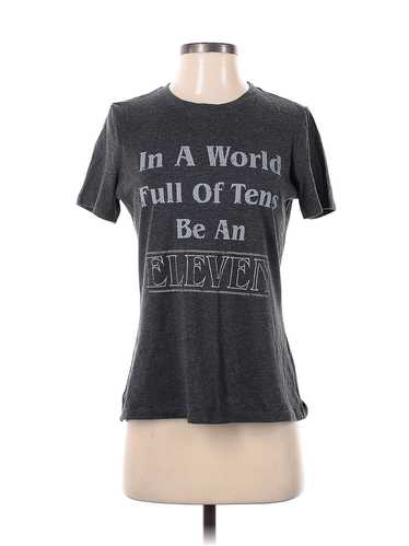 Thread Tank Designs Women Gray Short Sleeve T-Shir
