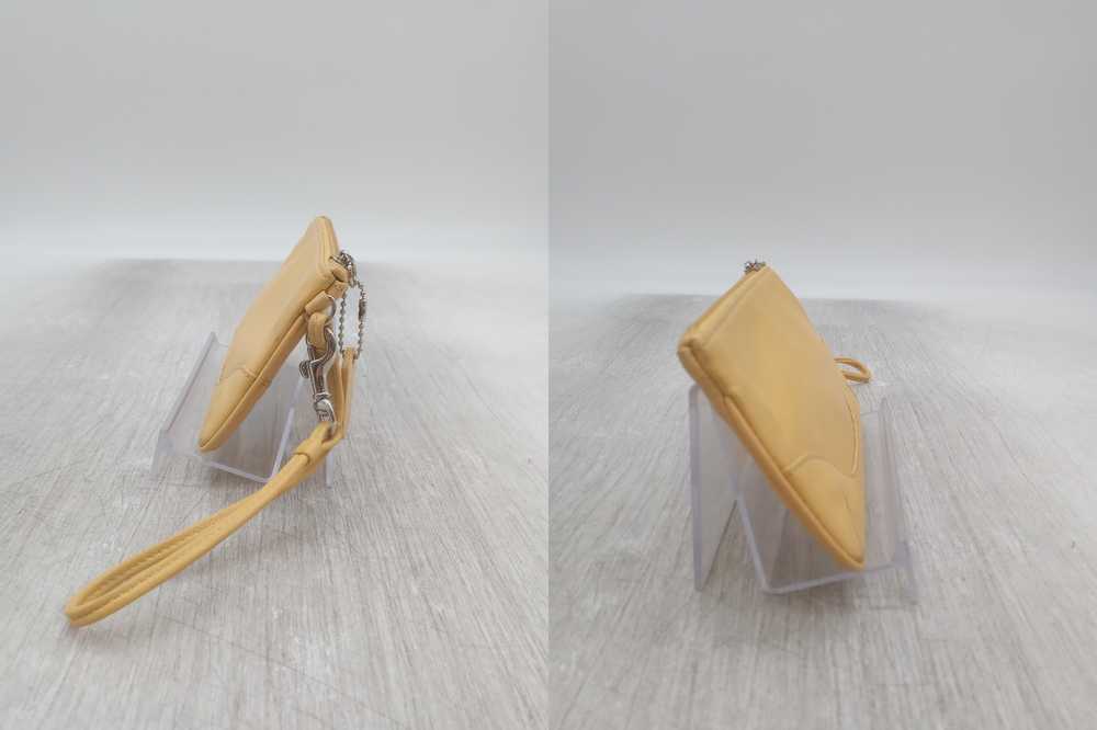 Coach Vintage Yellow Leather Wristlet Handbag Pur… - image 6