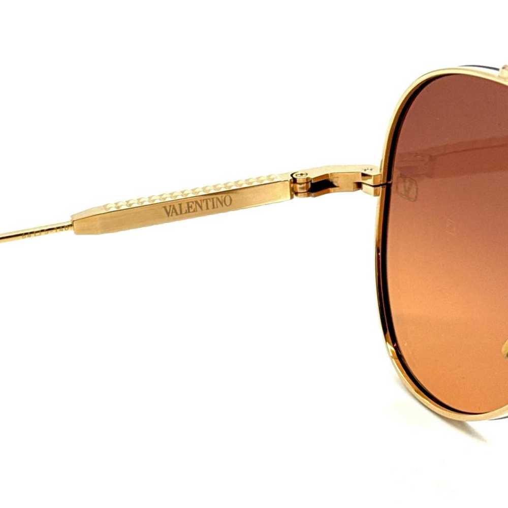 Valentino Garavani Aviator sunglasses - image 8