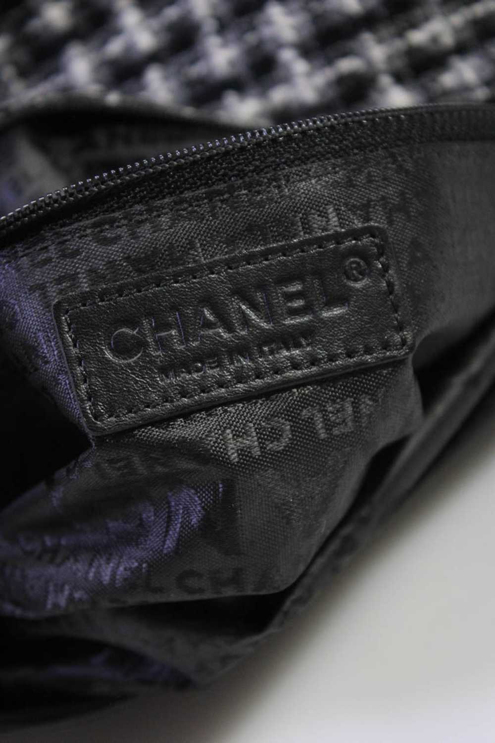 Chanel Womens Logo Turnlock Tweed Lambskin Chain … - image 11