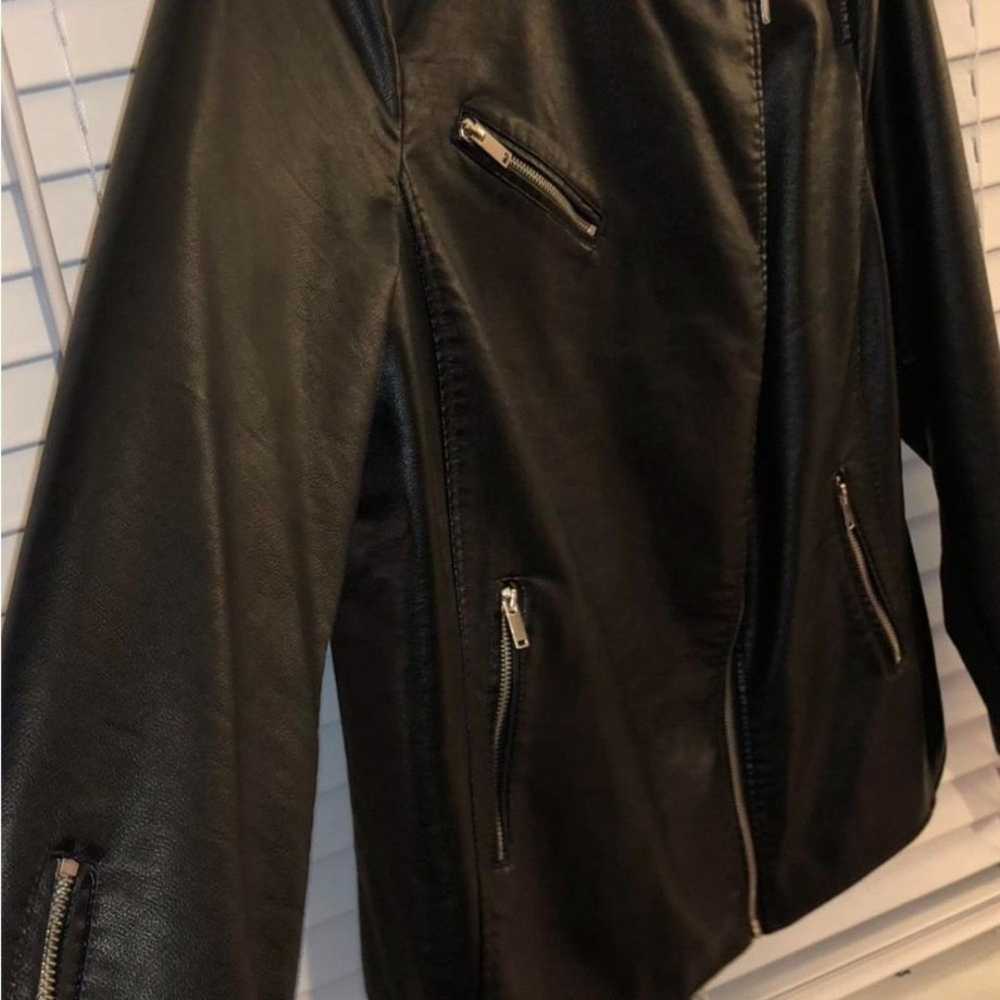 Lane Bryant Thin Moto Leather Jacket worn 1X Grea… - image 5