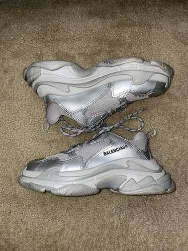 Balenciaga Balenciaga Triple S Sneaker - image 1