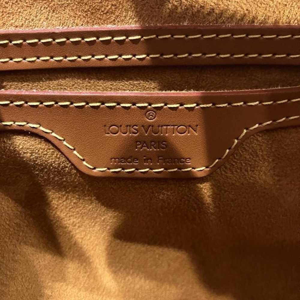 Louis Vuitton Soufflot leather handbag - image 5