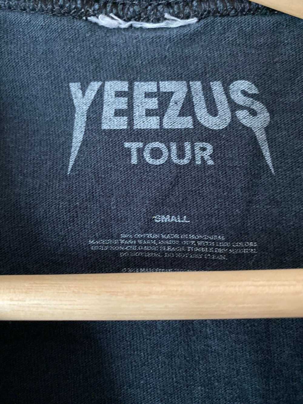 Kanye West Yeezus tour ‼️cropped t shirt as-is co… - image 3
