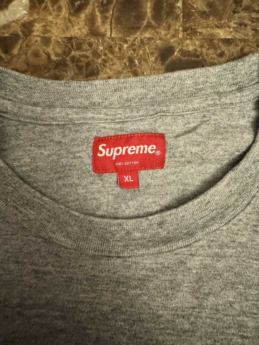 Supreme Supreme Small Box Logo Tee ‘Heather Grey’ - image 3