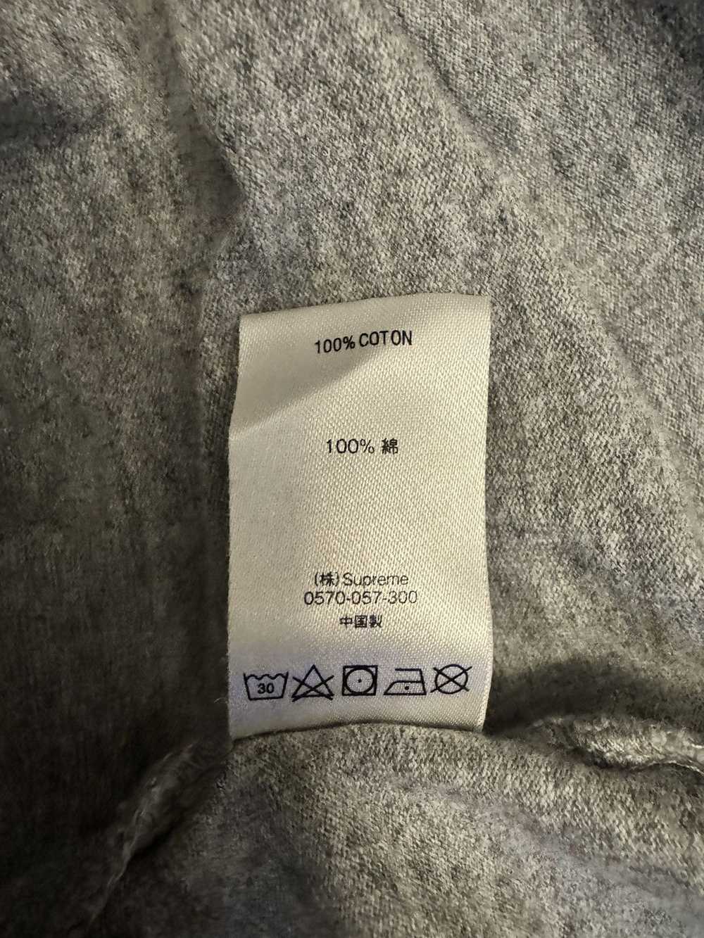 Supreme Supreme Small Box Logo Tee ‘Heather Grey’ - image 5