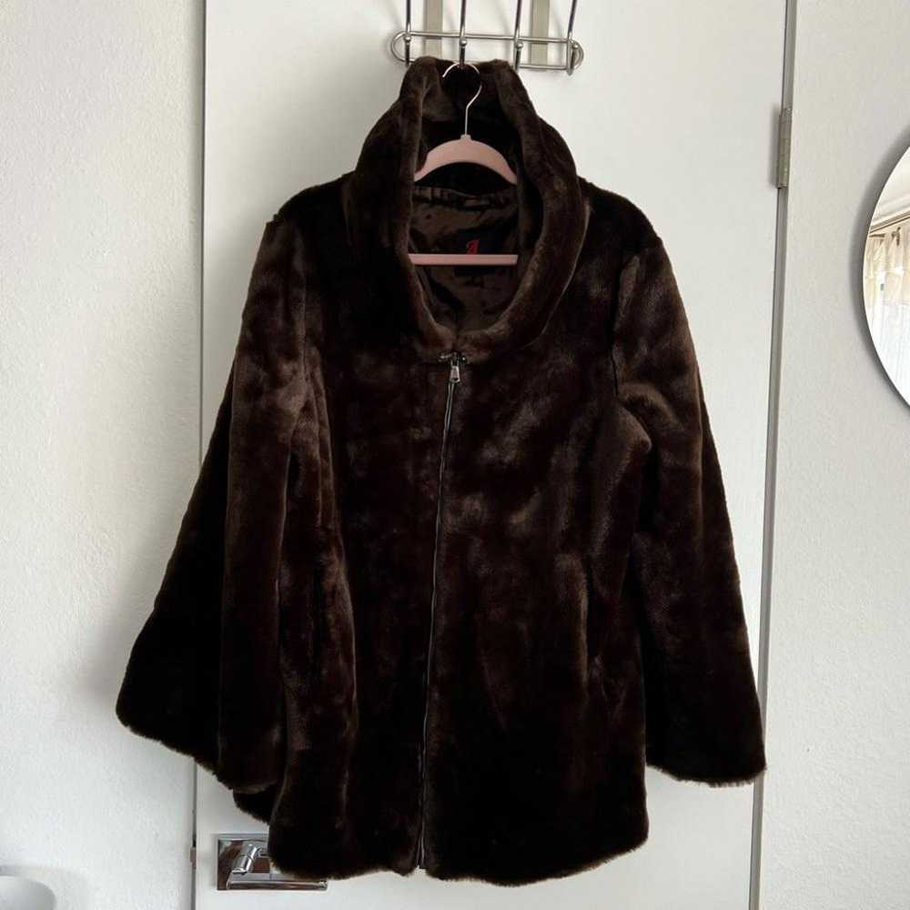 NWOT Gorgeous Adrienne Landau Brown Faux Fur Coat… - image 2