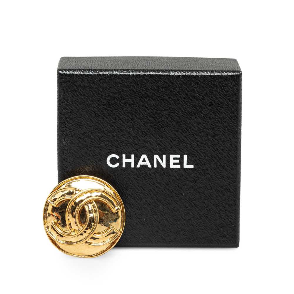 Product Details Chanel Round CC Brooch - image 5