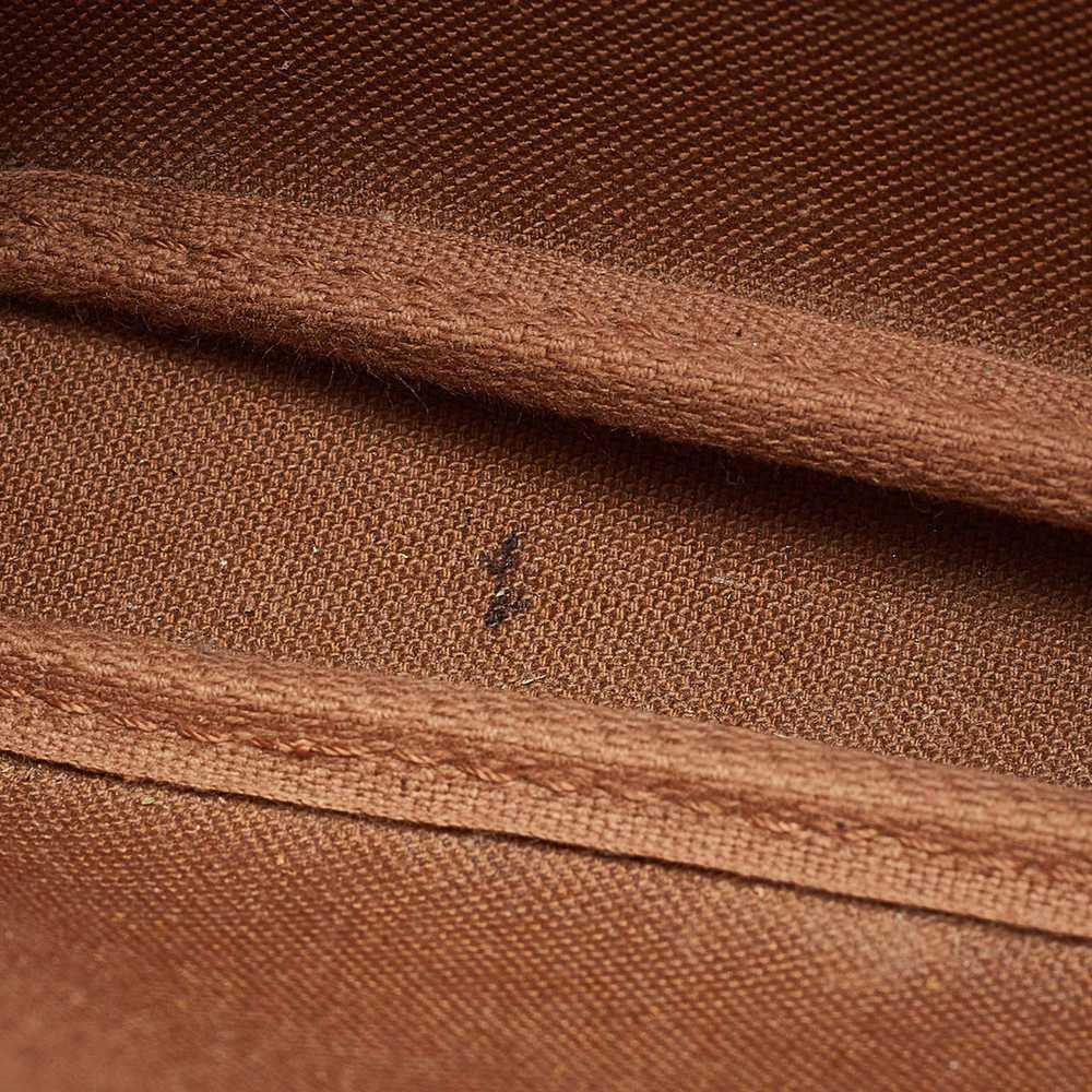 Product Details Louis Vuitton Monogram Pochette B… - image 6