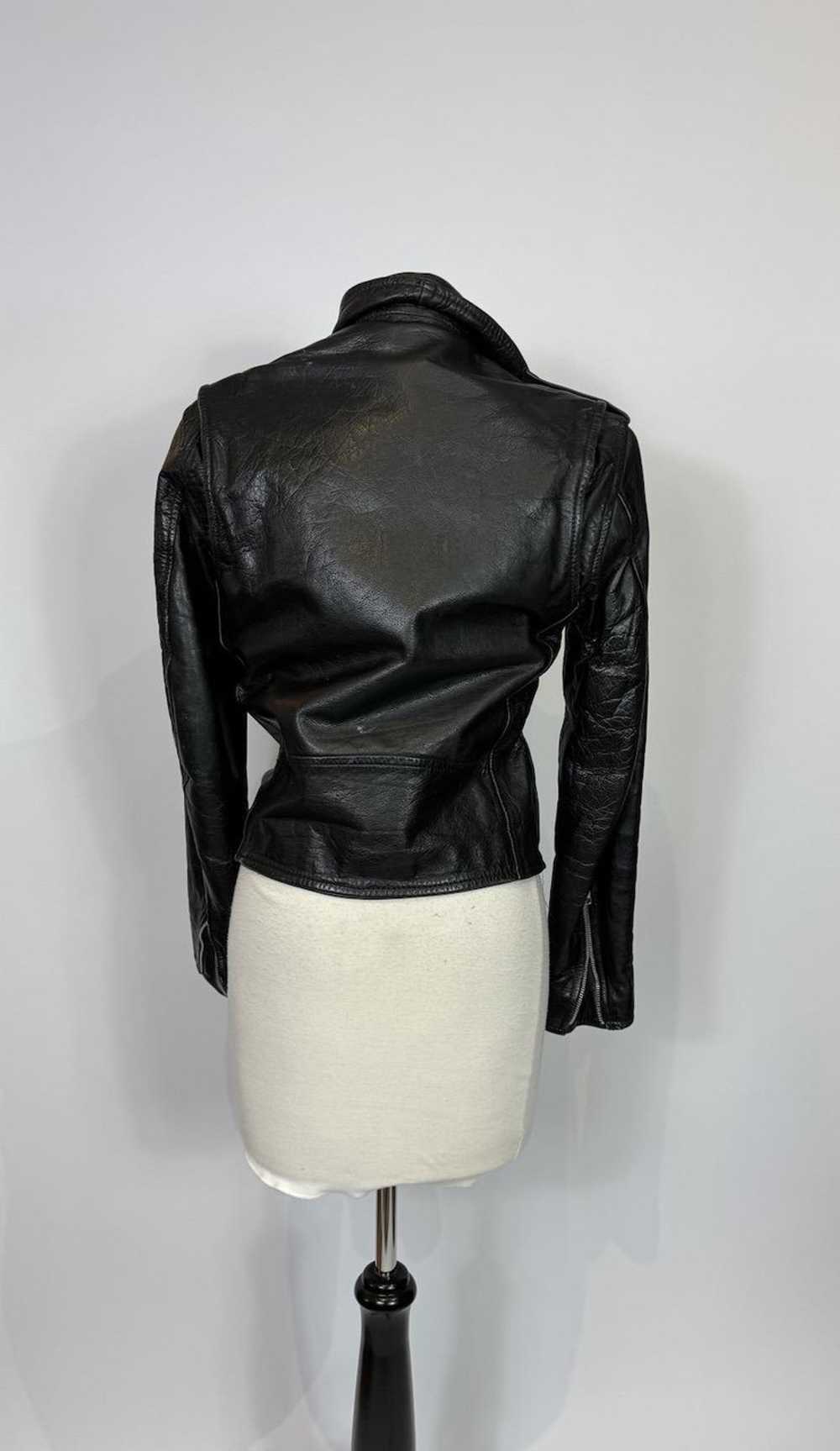 1980s ICS Cropped Black Leather Moto Jacket - image 5