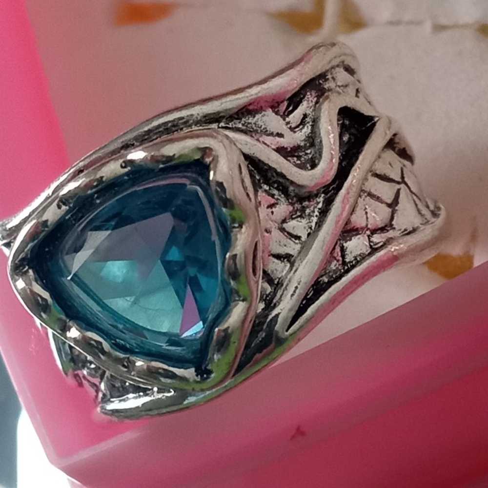 Vintage style Teal/ Turquoise gemstone ring - image 1