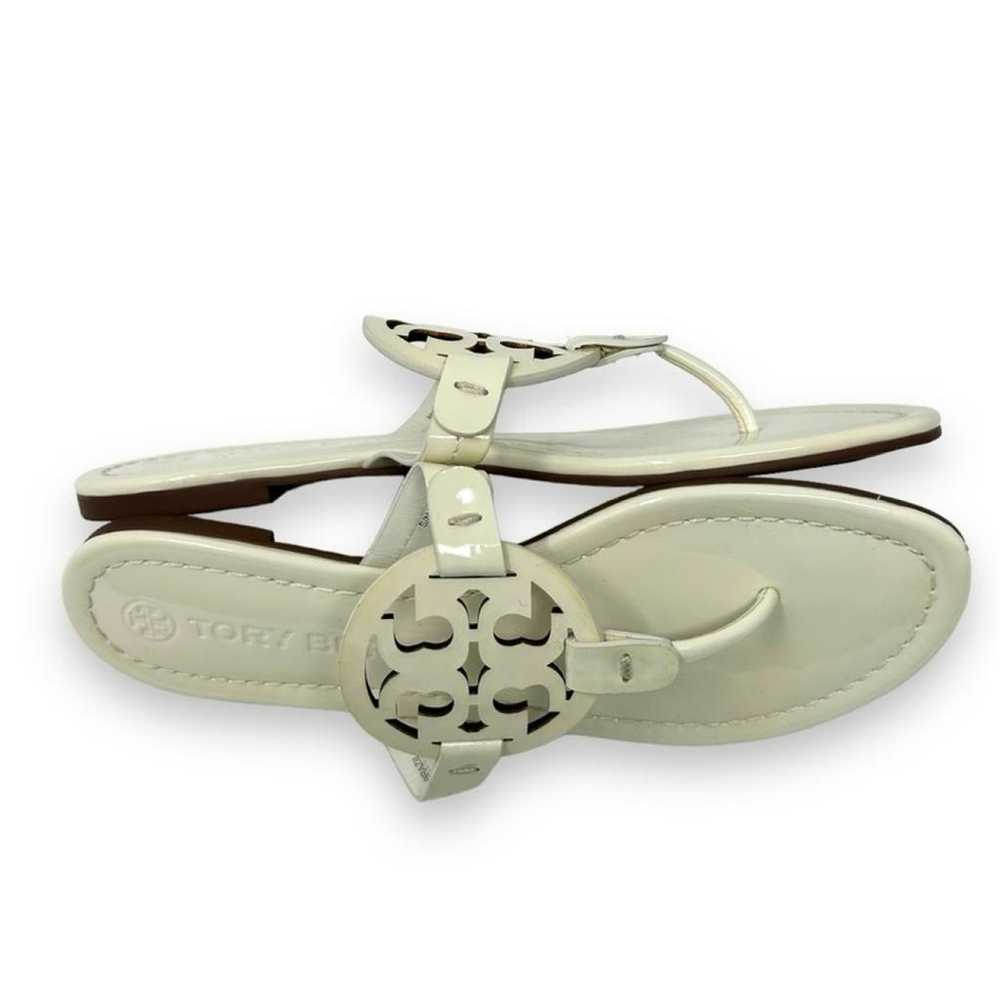 Tory Burch Patent leather sandal - image 11