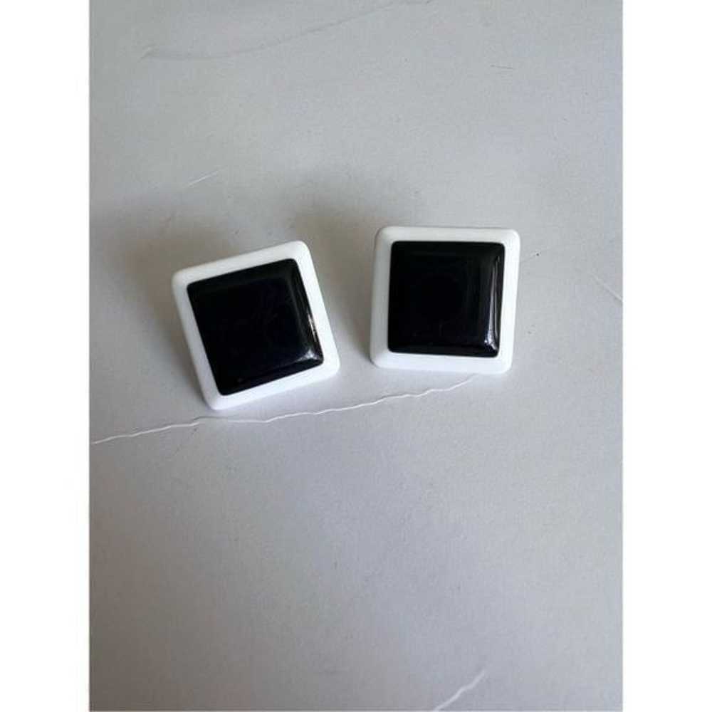 Black and white square vintage block earrings - image 1