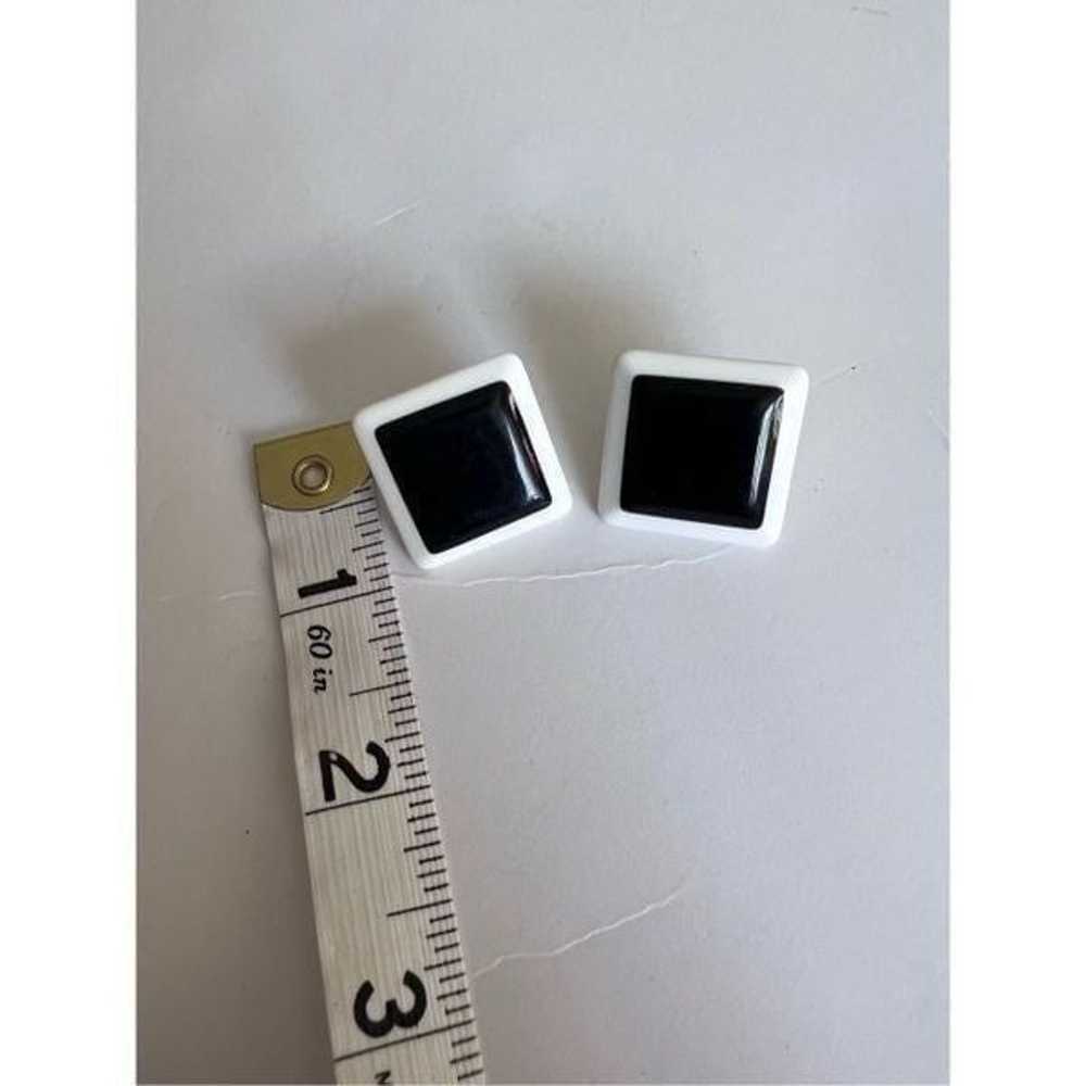Black and white square vintage block earrings - image 2