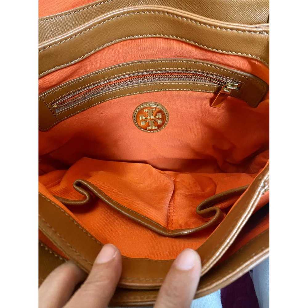 Tory Burch Lee Radziwill Petite leather handbag - image 8