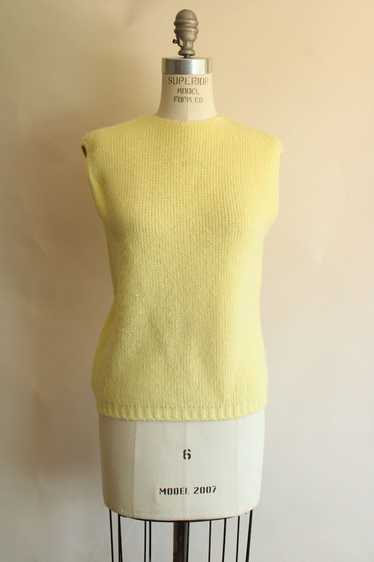 Vintage 1960s Classic Creations Yellow Knit Sweate