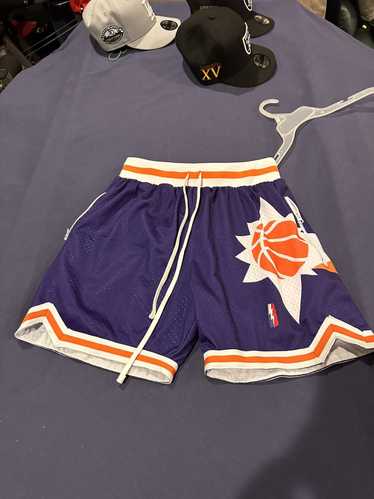 COLLECT & on sale SELECT SHORTS NEW YORK KNICKS