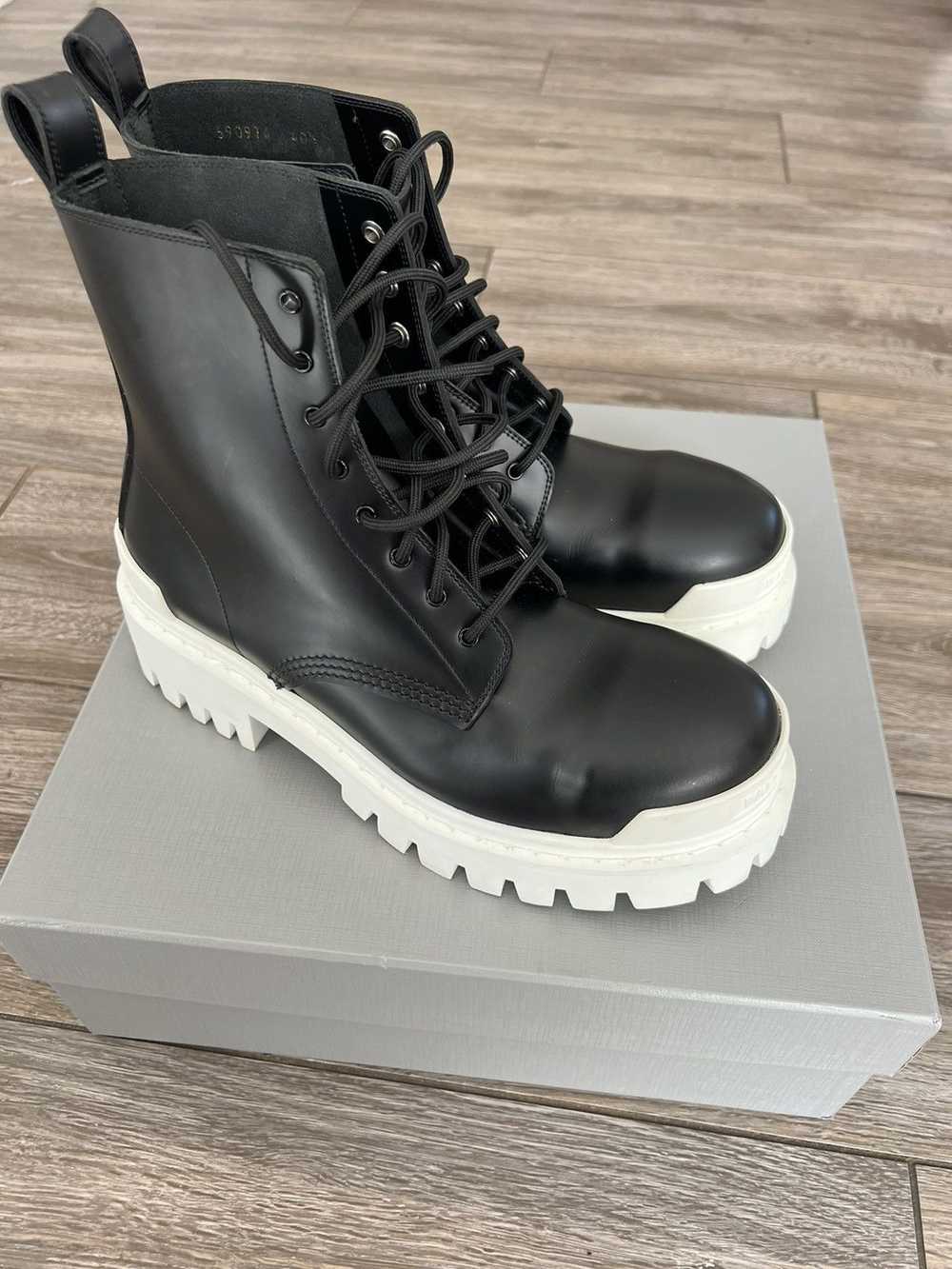 Balenciaga Balenciaga Strike Boots - Gem