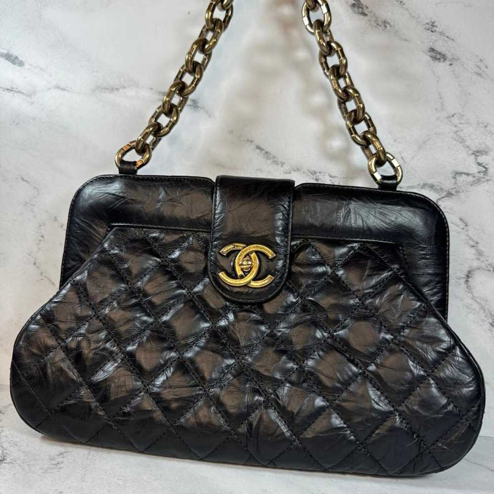 Chanel Camera leather crossbody bag - image 8