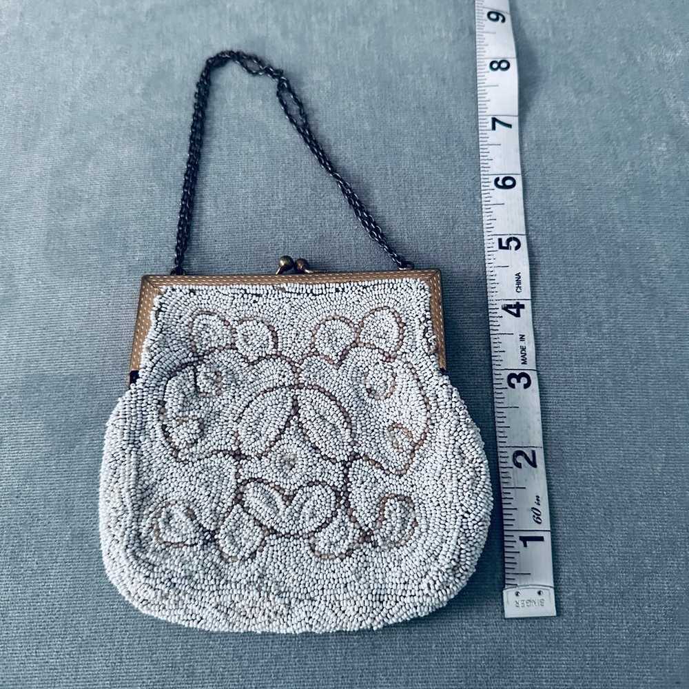 Vintage small beaded white handbag purse - image 10