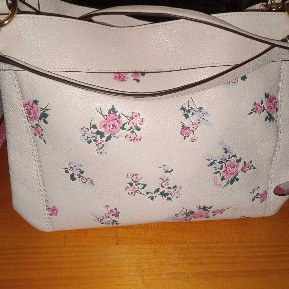 Very pretty Coach flower floral crossbody handbag… - image 2