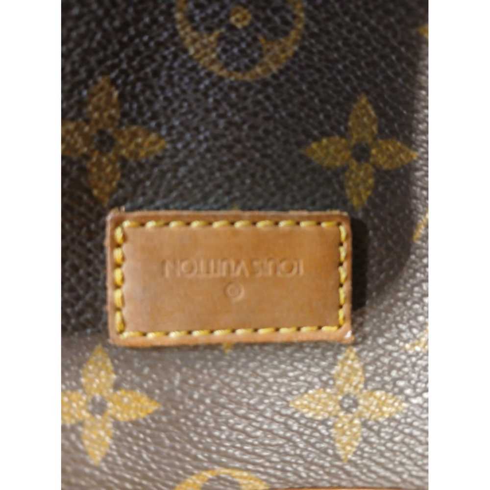 Louis Vuitton Saumur leather crossbody bag - image 9