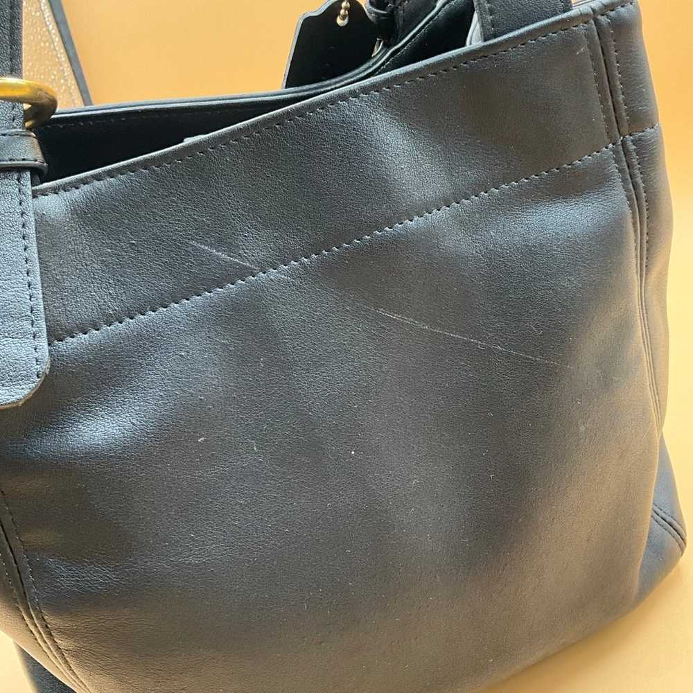 A rare black 90’s Coach vintage shoulder bag pris… - image 4
