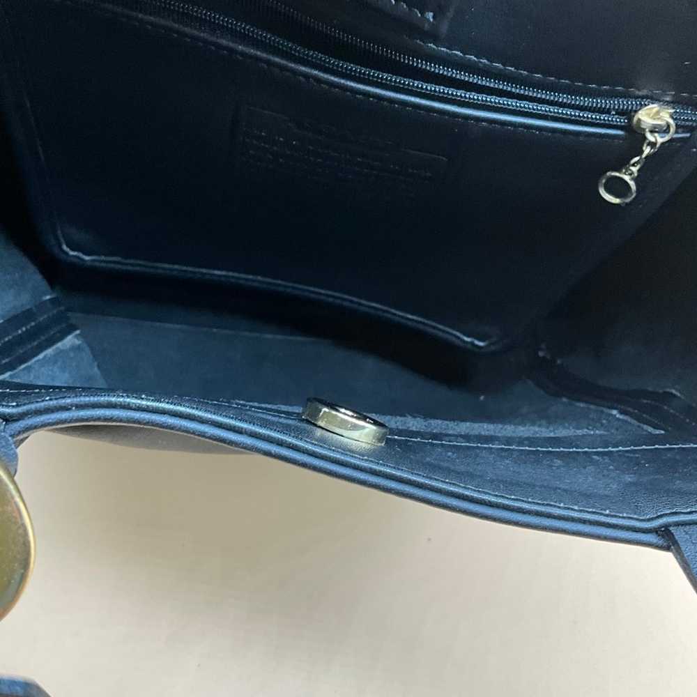 A rare black 90’s Coach vintage shoulder bag pris… - image 6