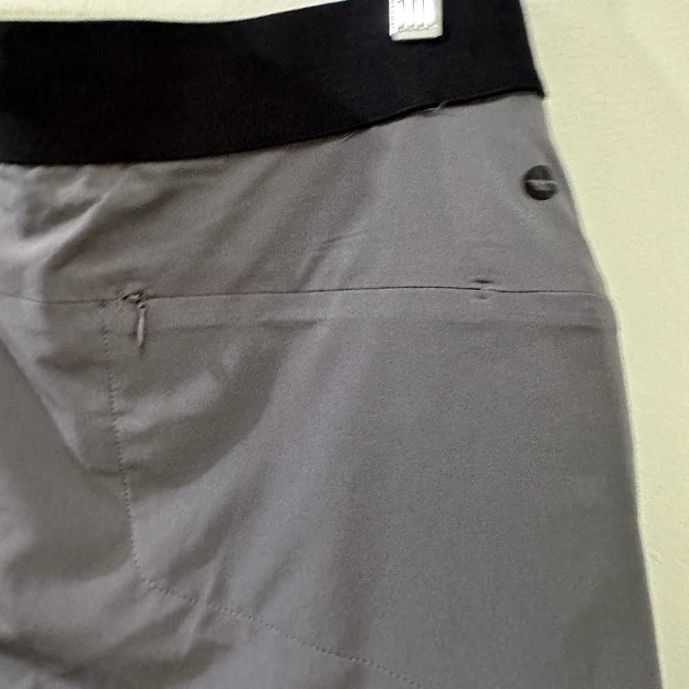 Hi-Tec Gray Skort L Large Elastic Waist Zipper Po… - image 6