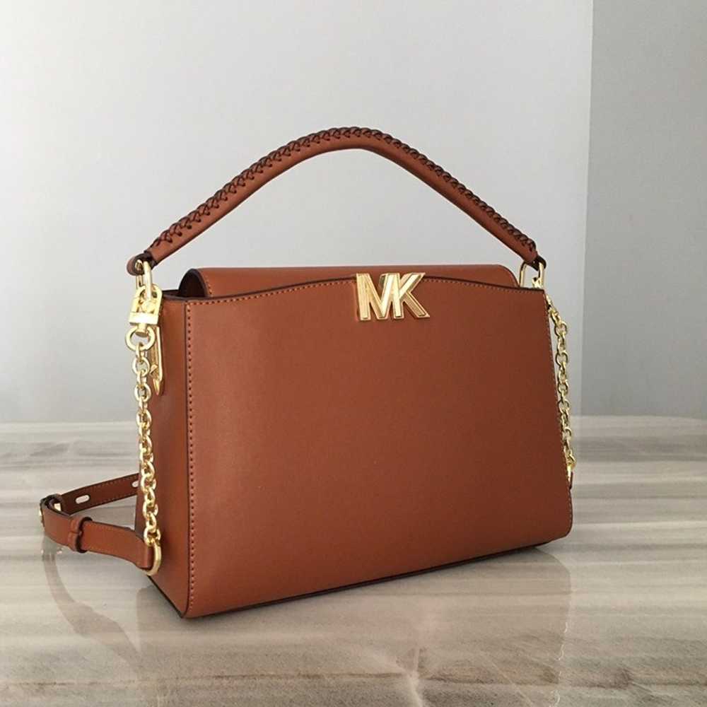 Compact and sophisticated, this Karlie leather cr… - image 2