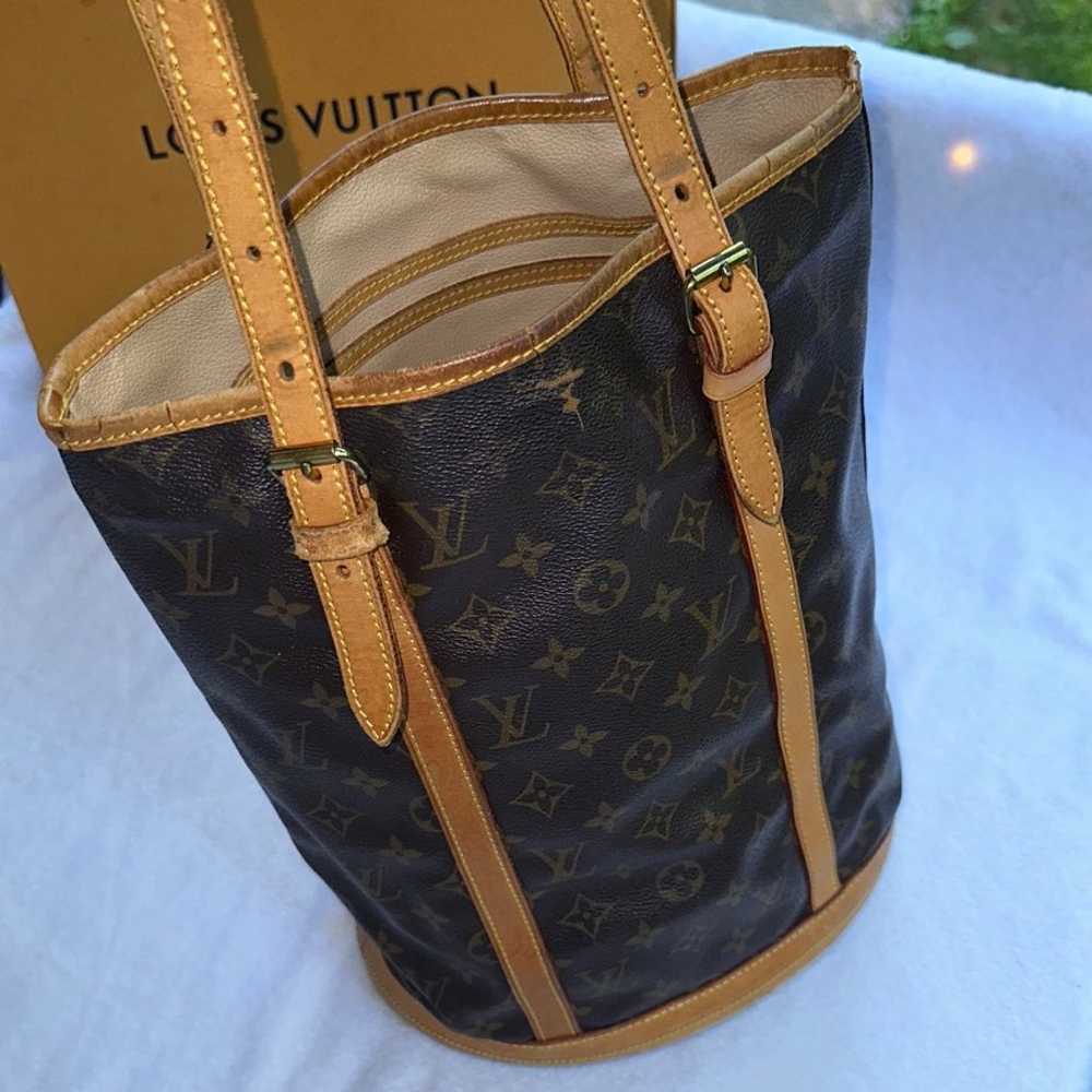 Louis Vuitton Gm bucket Bag - image 4