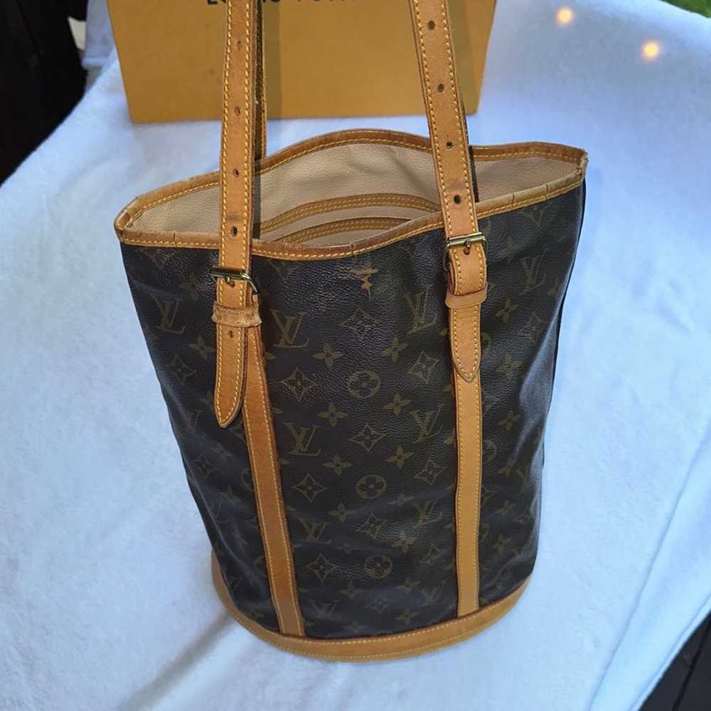 Louis Vuitton Gm bucket Bag - image 5