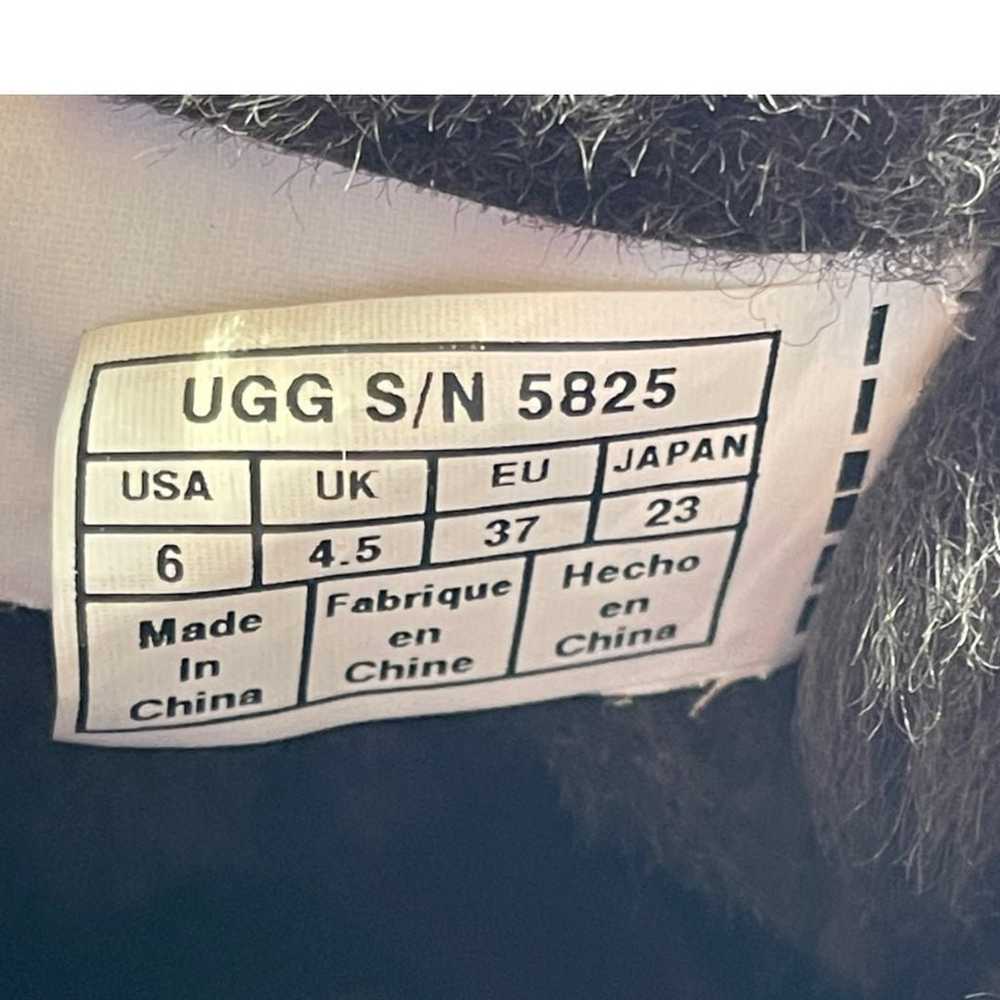 UGG Australia Classic Short Boots  Shearling 5825… - image 6