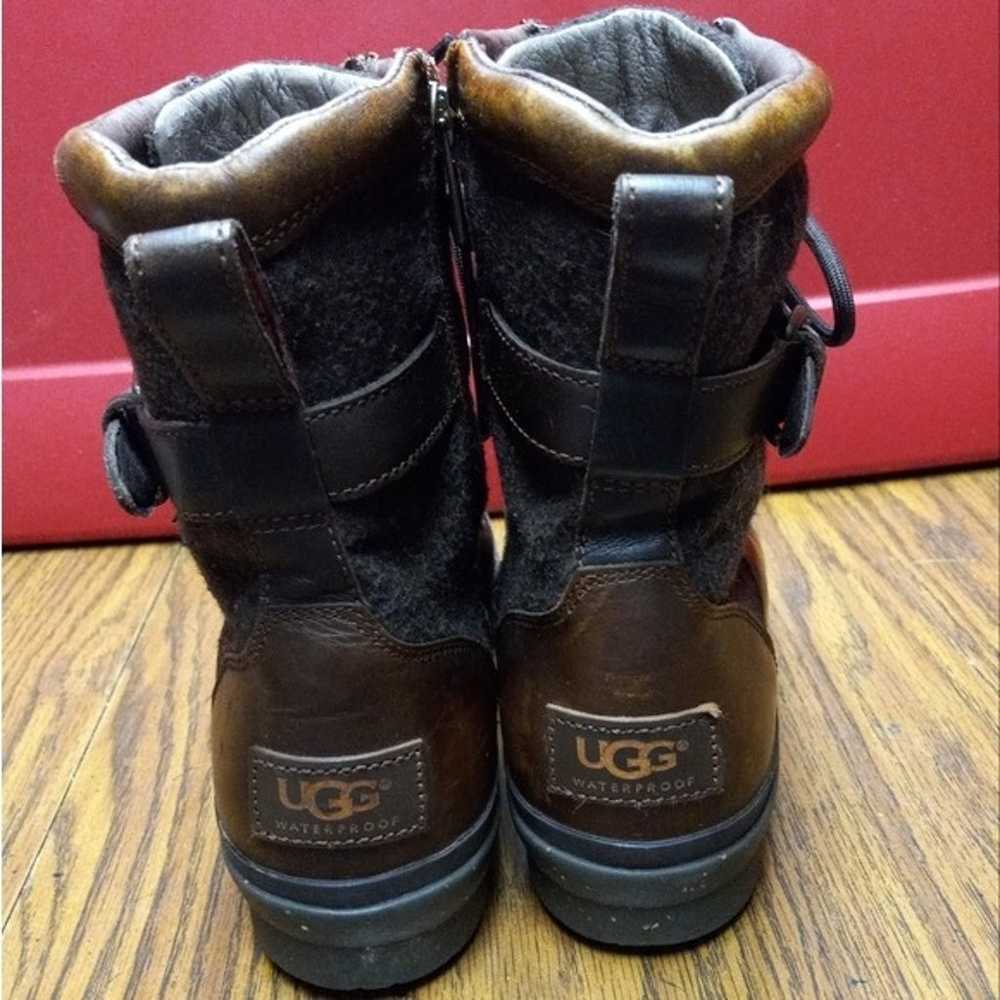 Women's UGGs Insulated Boots. - image 3